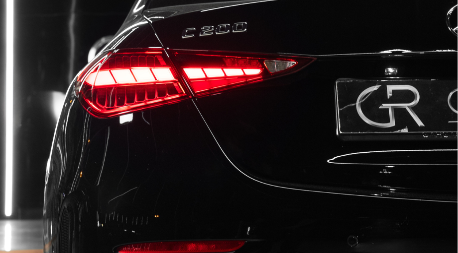 Mercedes C200