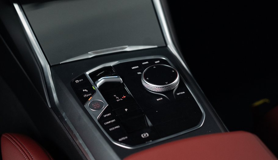 BMW 318i