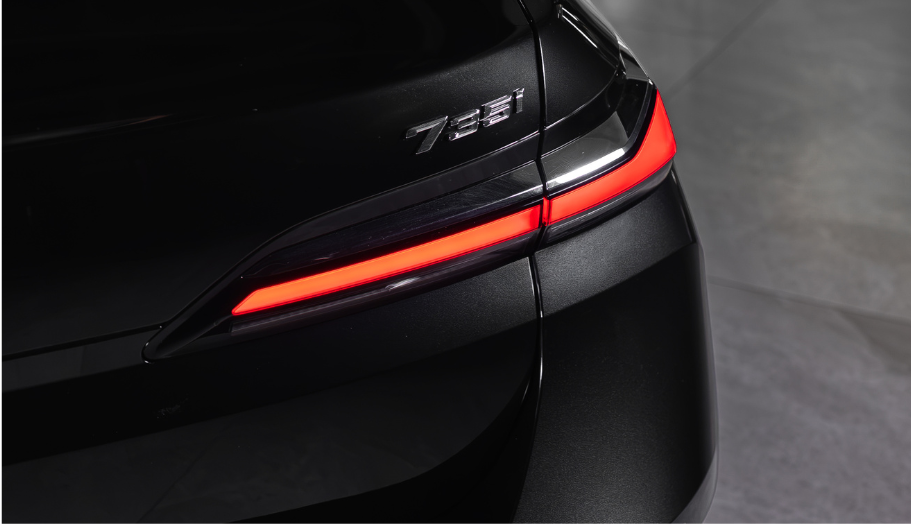 BMW 735i