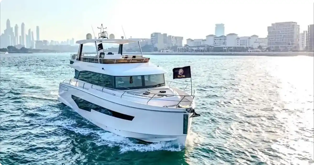 Enjoy a private Montclaire X70 yacht charter in Dubai waters